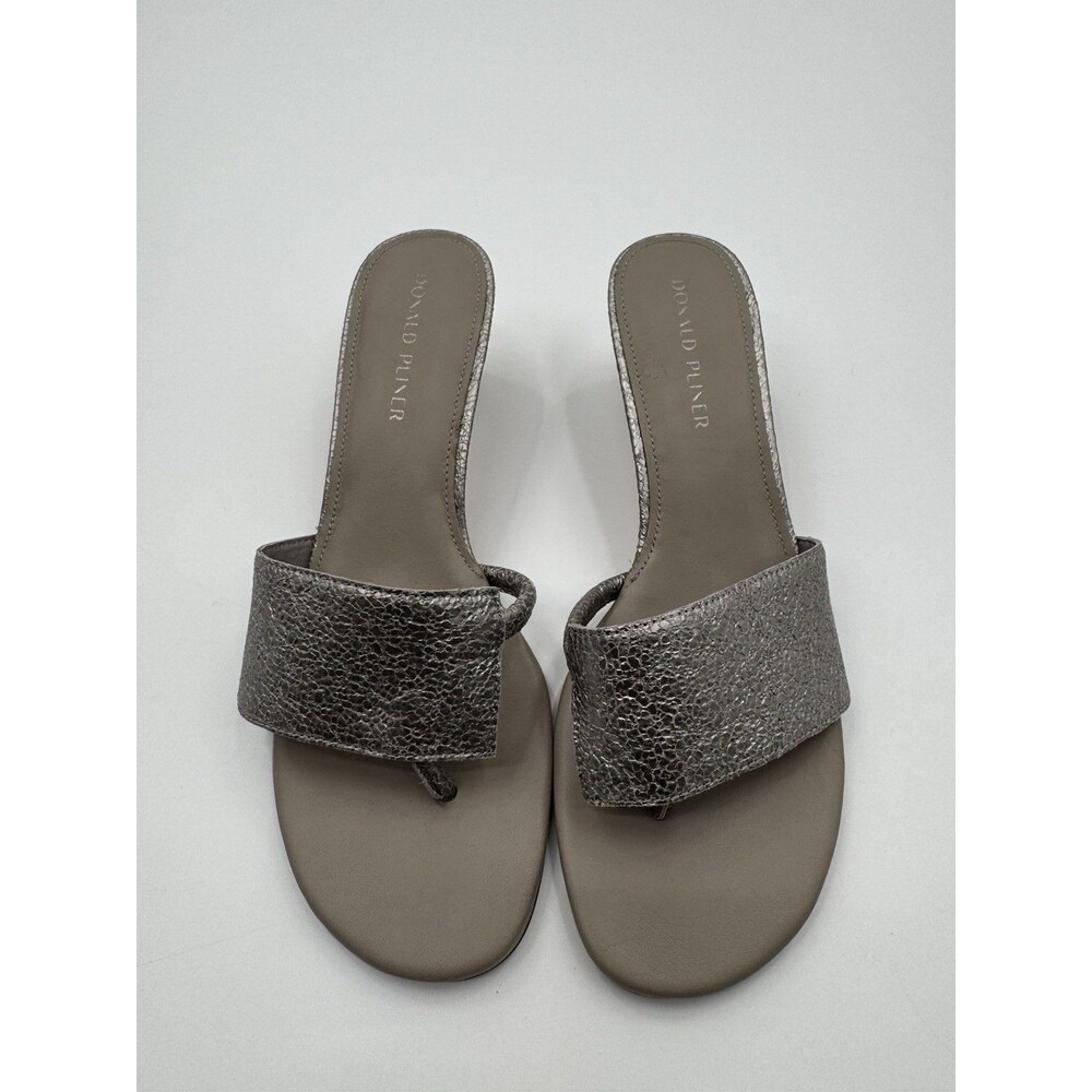 Donald Pliner Vimm Flip-Flop Sandals Women's 11 M Silver Metallic Slip-On Shoes